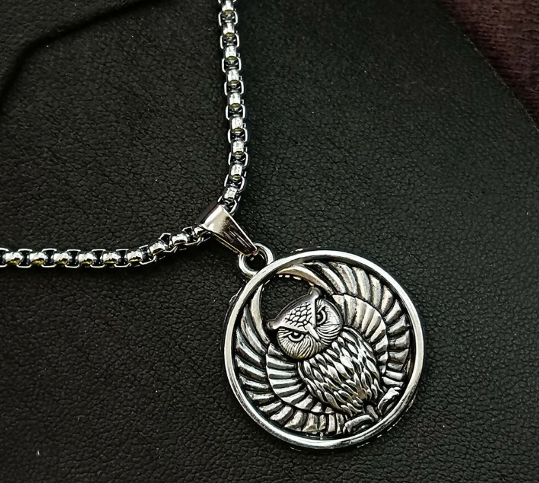 Owl Chain Pendant – Stylish Men's Wisdom Symbol Necklace